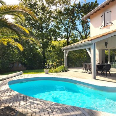 Maison 7 pièces 900000 €