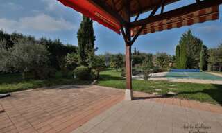 Maison 7 Pièces 208 m² à vendre à Saint-Cyr-sur-Menthon (01380)