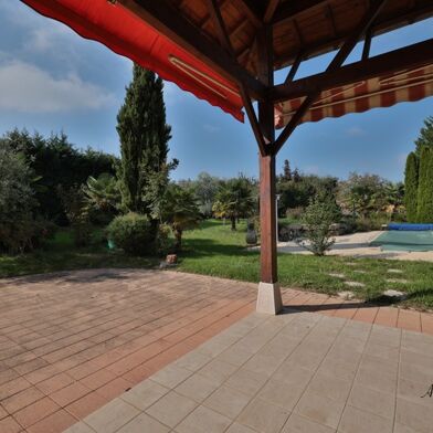 Maison 7 pièces 450000 €