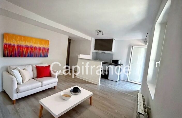 Appartement T2 à vendre centre RUMILLY - Axe ANNECY (74) / AIX LES BAINS (73) — photo 2