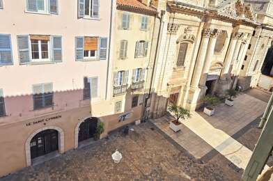 Appartement 3 pièces 180000 €