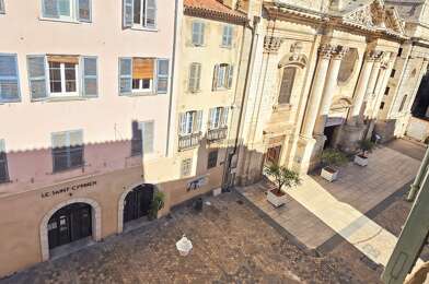 Appartement 3 pièces 180000 €