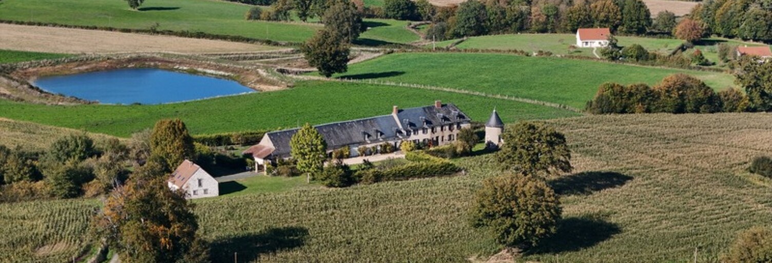 Maison 9 Pièces 320 m² à vendre à La Celle-Dunoise (23800)