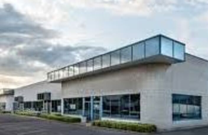 À louer – Local commercial de 399 m² – Emplacement n°1 ! Saint Omer (62) — photo 2