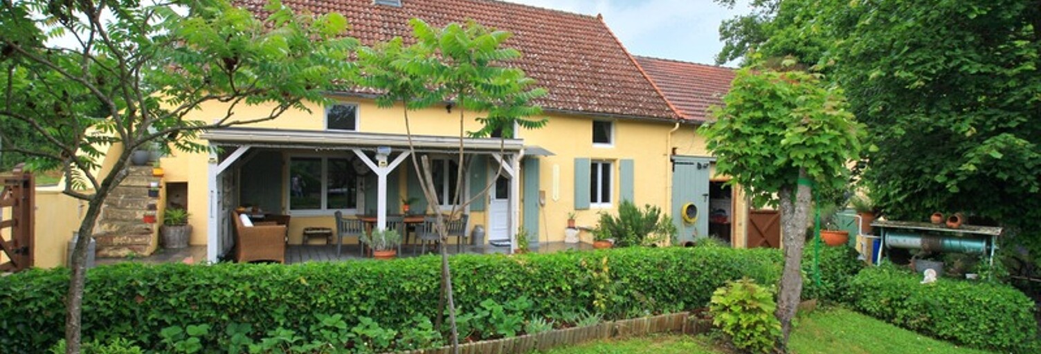 Maison 4 Pièces 122 m² à vendre à Bert (03130)