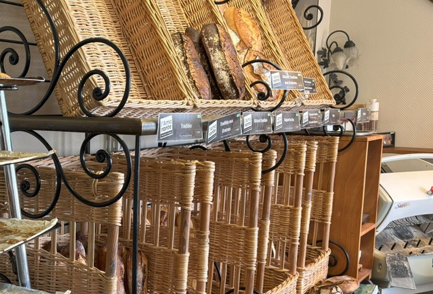 Fonds de commerce avec logement Boulangerie Pâtisserie à BIGANOS (33) — photo 1