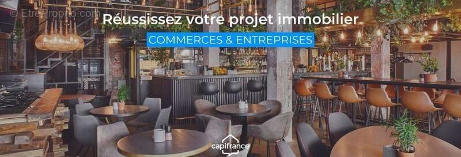 Commerce 4 Pièces 243 m² à vendre à Châteauneuf-du-Faou (29520)