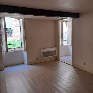 Appartement 1 pièces 350 €