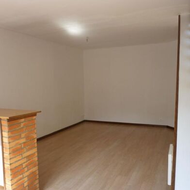 Appartement 3 pièces 555 €