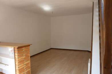 Appartement 3 pièces 555 €