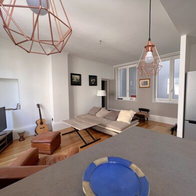 Appartement 3 pièces 1550 €