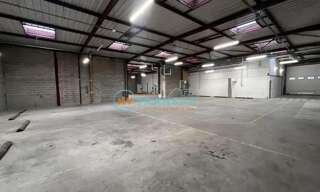 Local industriel  1730 m² à louer à Neuilly-sur-Marne (93330)