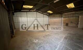 Local industriel  240 m² à louer à Dammarie-les-Lys (77190)