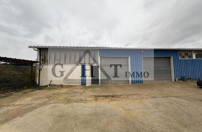 ENTREPOT 284 M² A DAMMARIE LES LYS A LOUER — photo 4