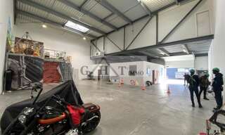 Local industriel  530 m² à louer à Villeneuve-la-Garenne (92390)