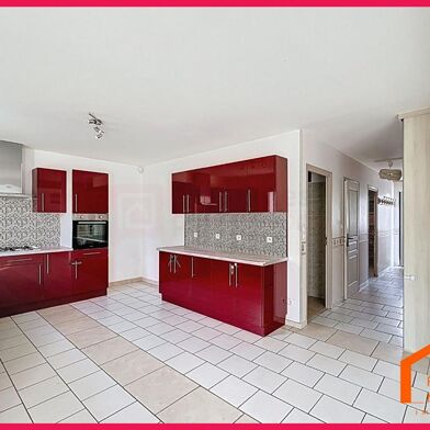 Maison 12 pièces 378000 €