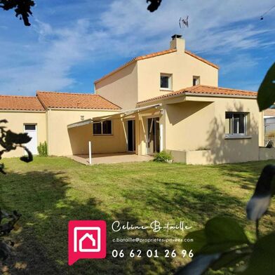 Maison 7 pièces 341250 €