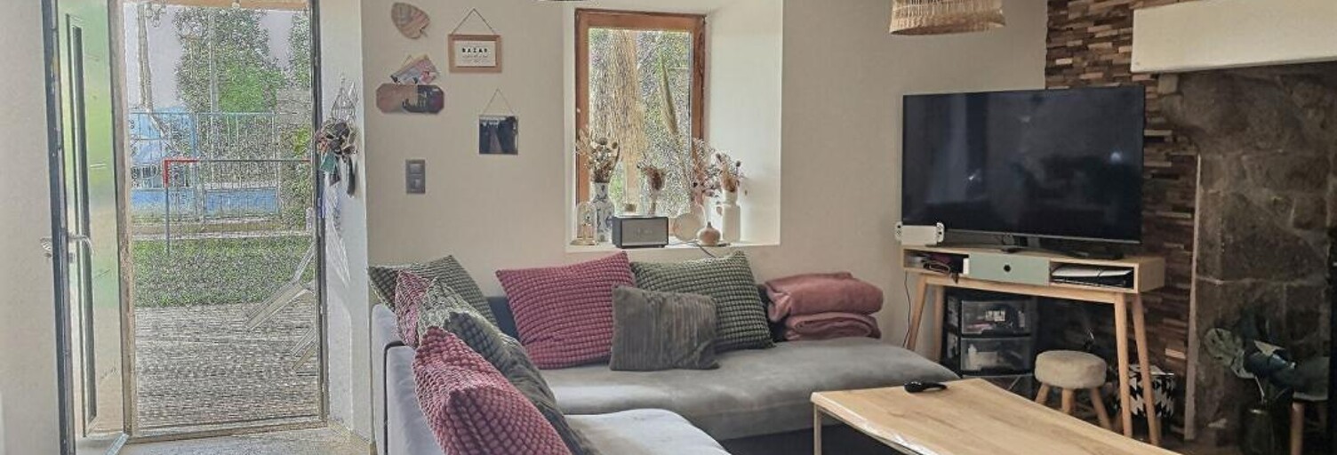 Maison 7 Pièces 173 m² à vendre à Solignac-sous-Roche (43130)