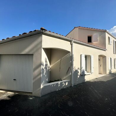 Maison 4 pièces 330750 €