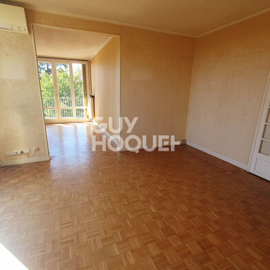 Appartement 5 pièces 240000 €