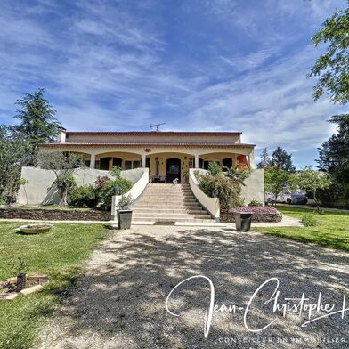 Maison 8 pièces 399900 €