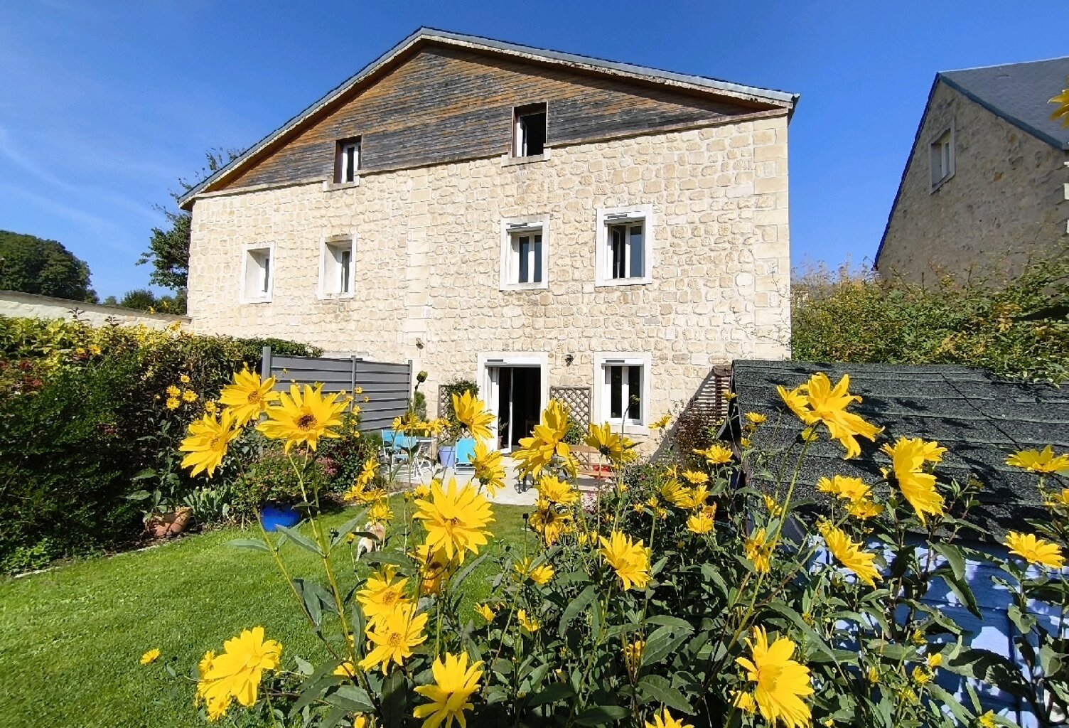 Vente maison 6 pièces 150 m² Nesles-la-Vallée (95690) — photo 1