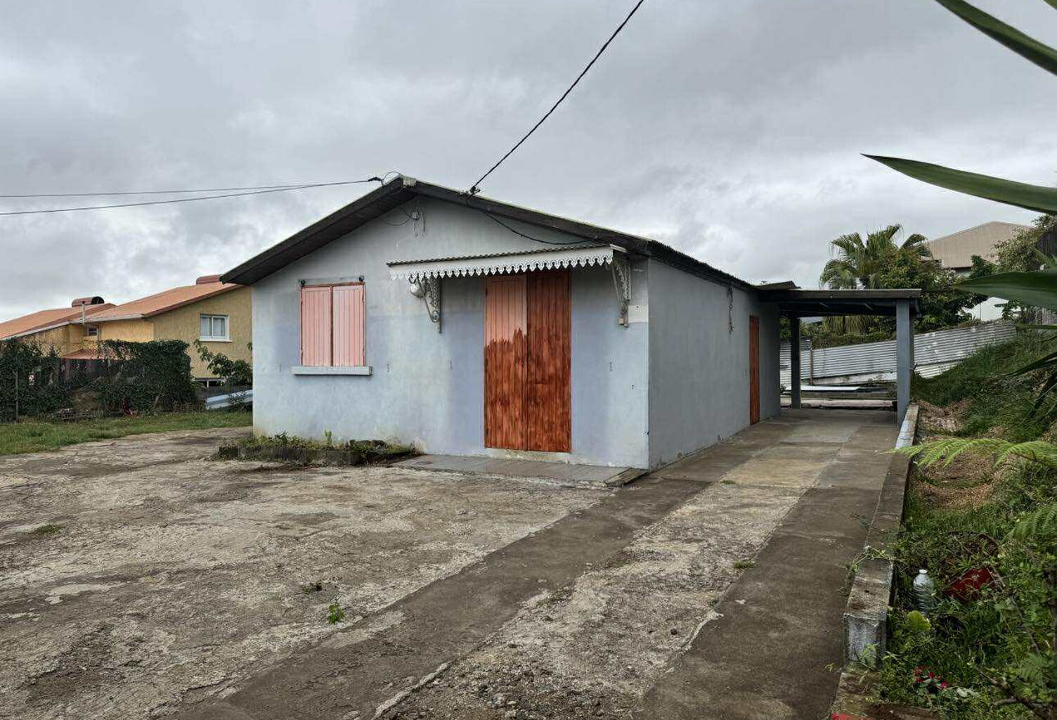 VILLA T3 AVEC TRAVAUX - ST LOUIS GOL LES HAUTS - BAISSE DE P — photo 1