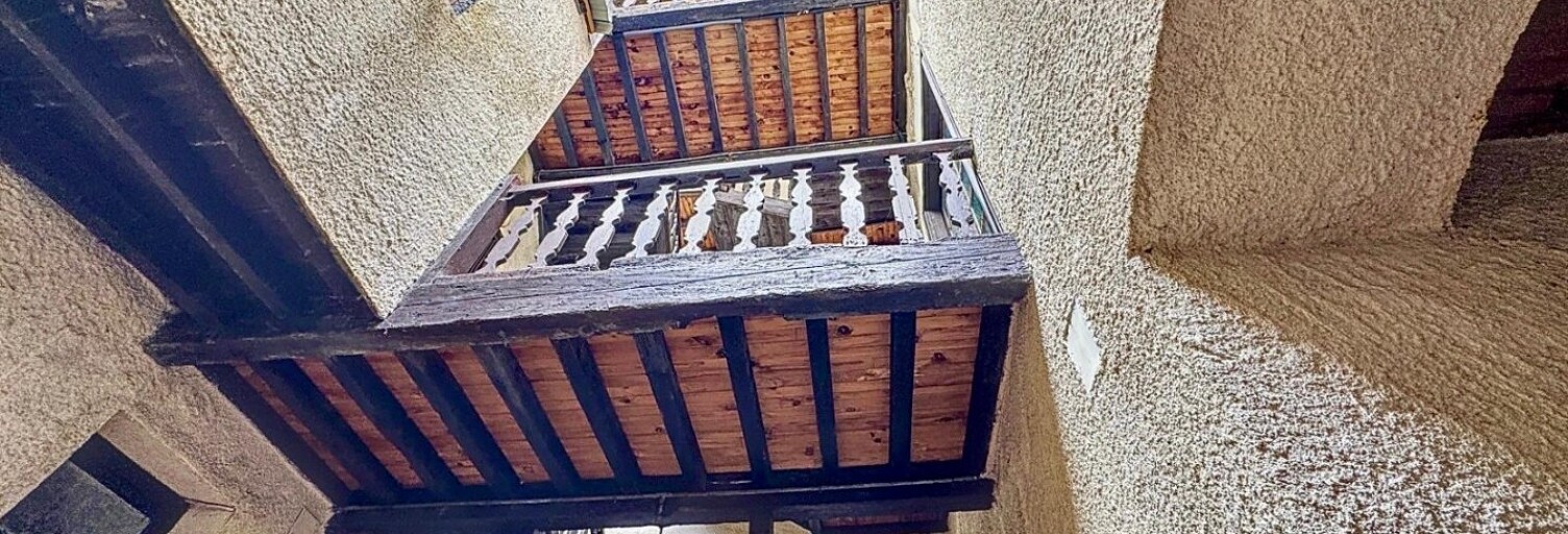 Maison 6 Pièces 212 m² à vendre à Tarascon-sur-Ariège (09400)