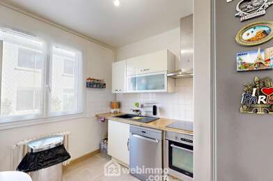 Appartement 4 pièces 219000 €