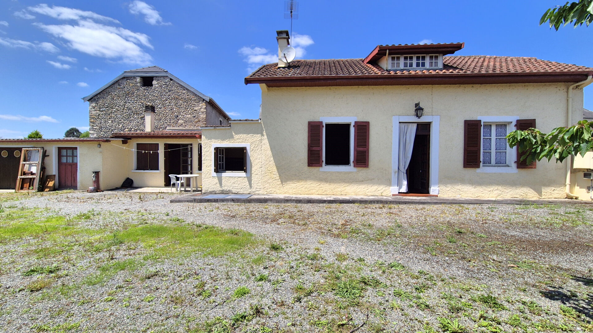 Villa / Maison  T4 à vendre Pau 64000