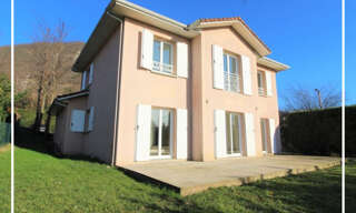 Maison 6 Pièces 156 m² à louer à Voiron (38500)