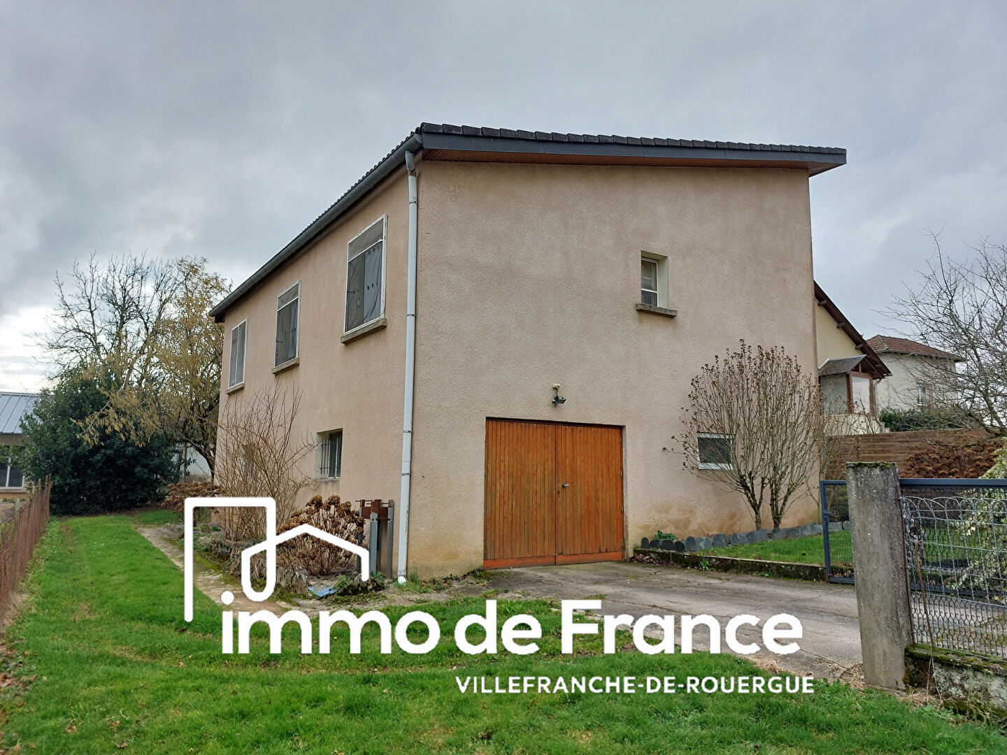 Villa / Maison  T4 à vendre Salvetat-Peyralès (La) 12440