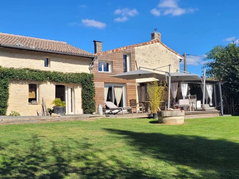 33710 - TAURIAC - MAISON EN PIERRES RENOVEE SUR 3900 M² PARC PAYSAGER — photo 1