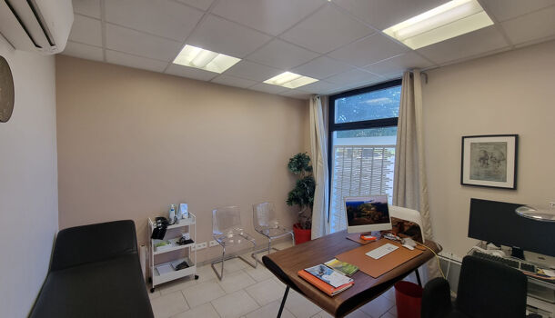 Local commercial  à vendre Idron 64320