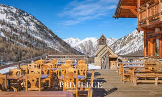 Divers 9 Pièces 247 m² à vendre à Isola (06420)