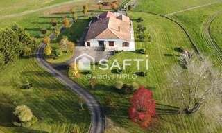 Immeuble  400 m² à vendre à Saint-Coutant (16350)