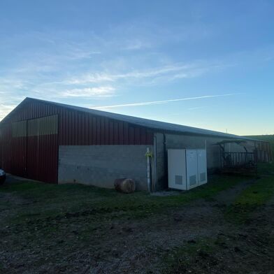 Immeuble  137000 €