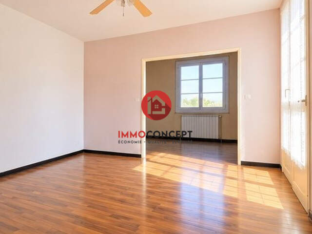 Maison à vendre Saint-Laurent-des-Arbres — photo du bien