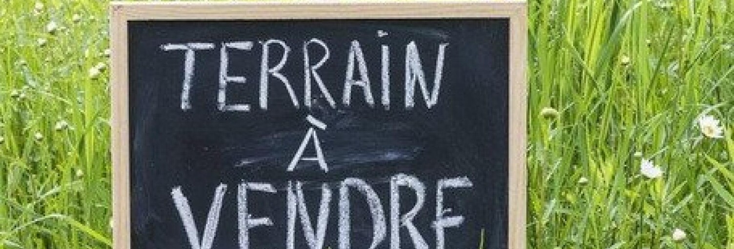 Terrain  3337 m² à vendre à Drémil-Lafage (31280)