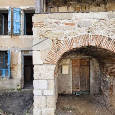 Maison 6 pièces 82000 €