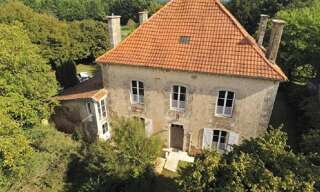 Maison 8 Pièces 230 m² à vendre à Valence-en-Poitou (86700)