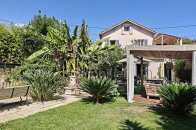 Maison 5 pièces 749000 €