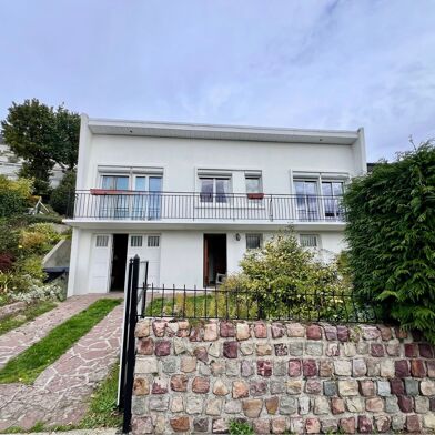 Maison  284000 €
