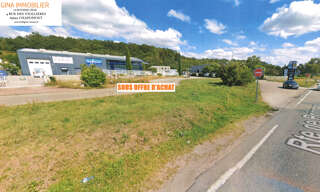 Commerce 15 Pièces 935 m² à vendre à Saint-Genis-Laval (69230)