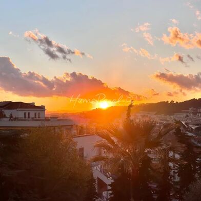 Appartement 3 pièces 3000 €