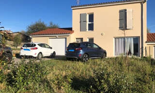Maison 4 Pièces 84 m² à louer à Roiffieux (07100)