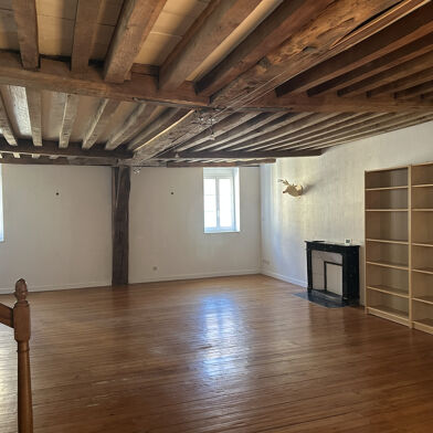 Appartement 6 pièces 1420 €