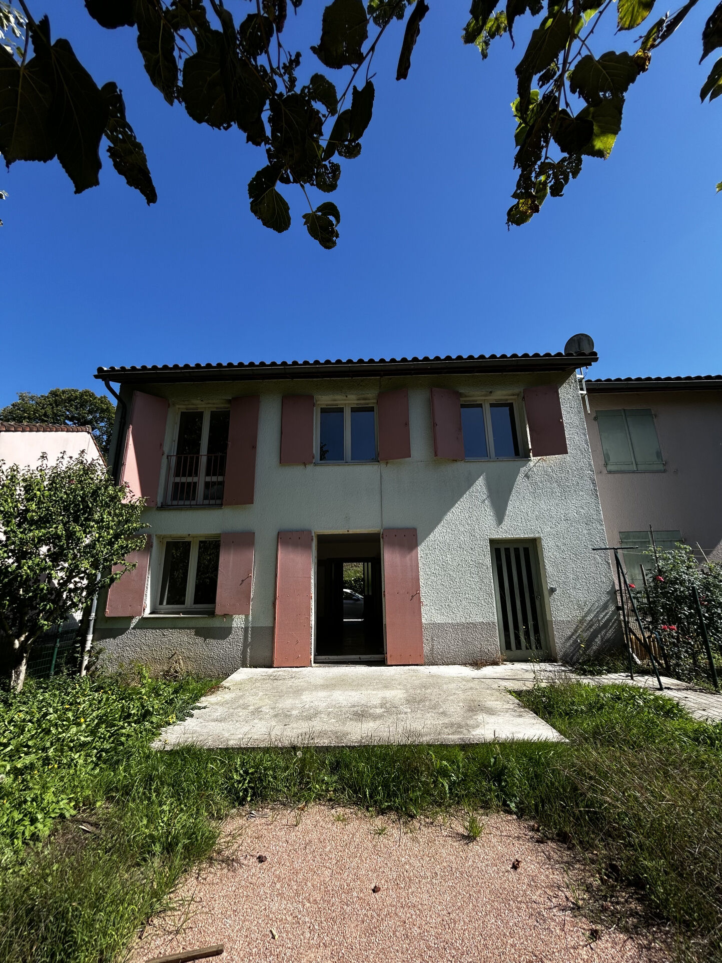 Villa / Maison  T6 à vendre Coupiac 12550