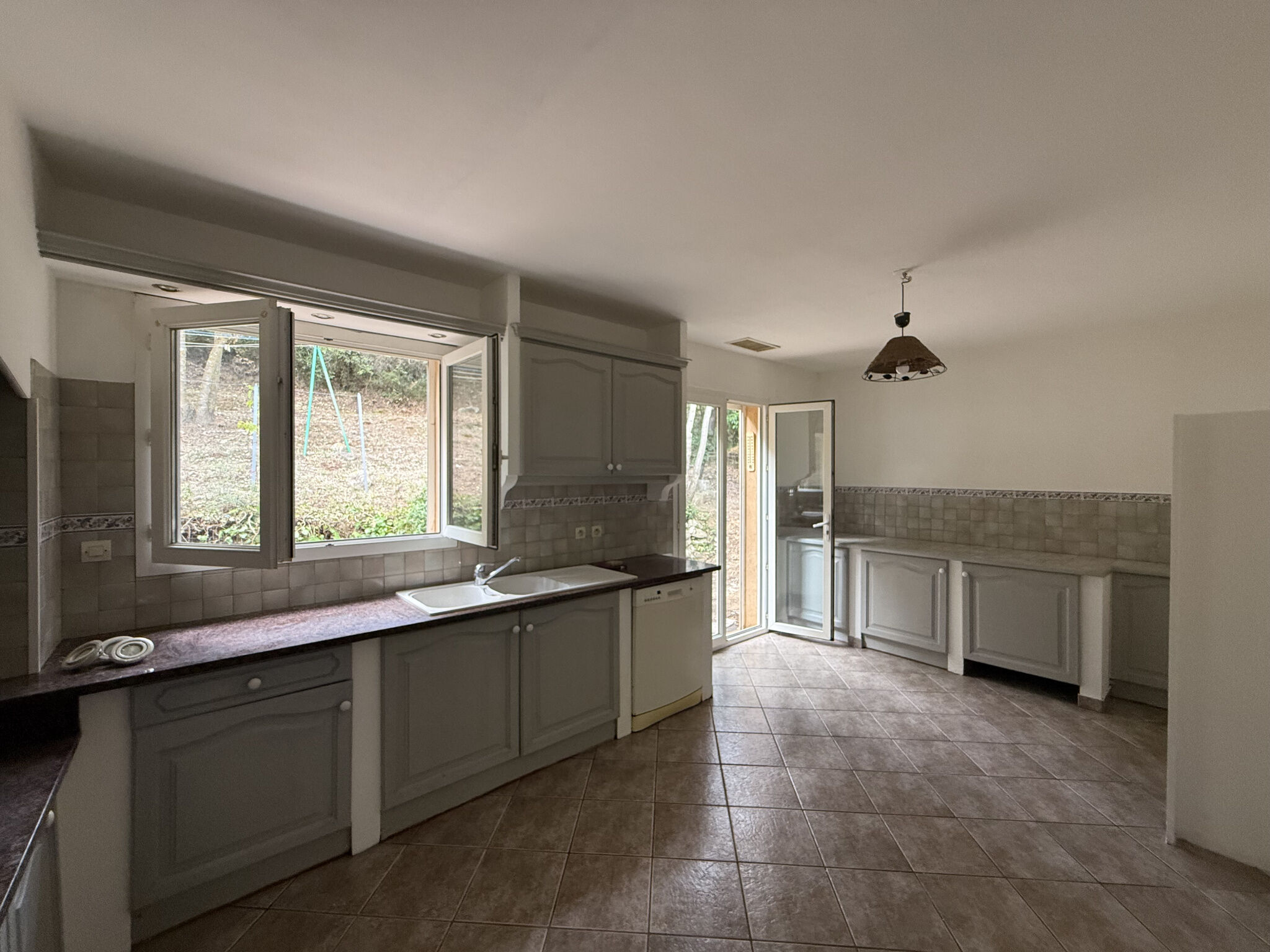 Villa / Maison  T4 à louer Maureillas-las-Illas 66480