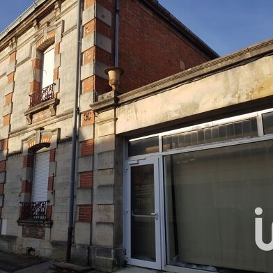 Immeuble  249000 €